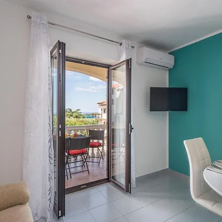 Emily With Terrace Lejlighed